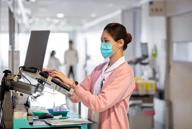 3年以來，RPA 為新加坡中央醫(yī)院節(jié)省超過 50,000 個(gè)工時(shí)
